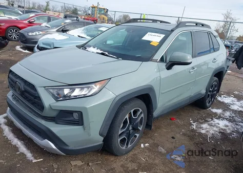 2019 Toyota Rav4 Adventure z USA, uszkodzony, nr VIN 2T3J1RFV7KW019703